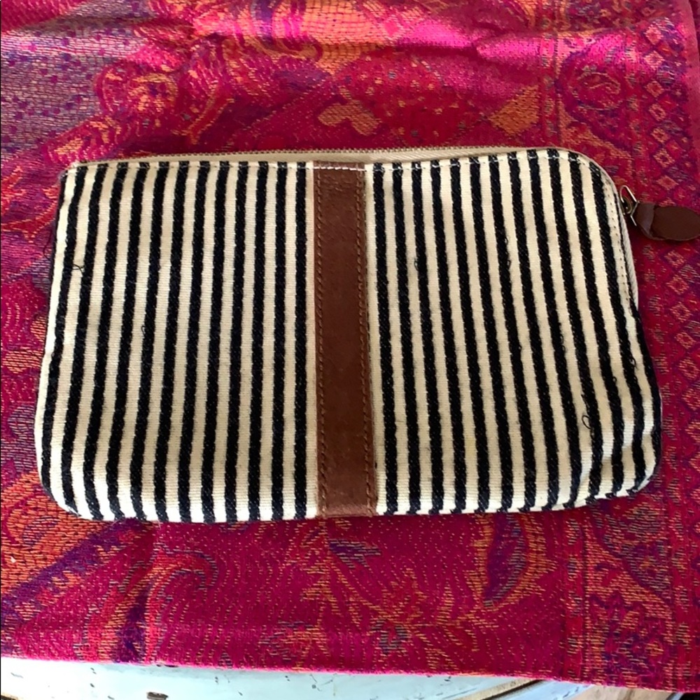✨Madewell Canvas Striped Zipper Pouch/Wallet